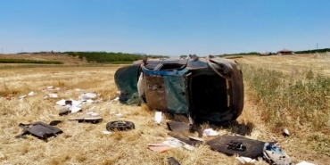 Havaalanı Yolunda Feci Kaza: Otomobil Hurdaya Döndü