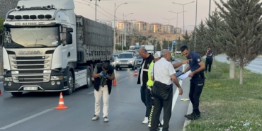 Karşıya Geçmek İsterken Canından Oldu