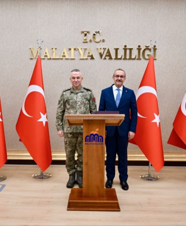 2’nci Ordu Komutanı Korgeneral Yaralı'dan Vali Yavuz’a İlk Ziyaret
