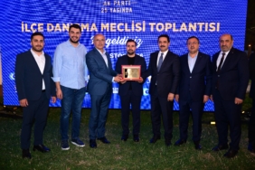 AK Parti Battalgazi Teşkilatı 25. Kuruluş Yılını Vefa Buluşmasıyla Kutladı