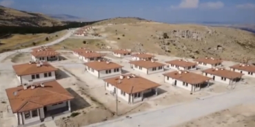 Akçadağ’da 30 Deprem Konutu Hak Sahiplerine Teslim Ediliyor