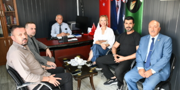 Başkan Karademir’den Eşref Doğan Dede’ye Tebrik Ziyareti