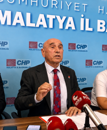 CHP’li Kaya’dan Malatya’da Sert Mesajlar: “Bu Halkın Vaade Karnı Tok”