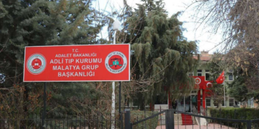 Geri Dönüşüm Fabrikasında Feci İş Kazası: İşçi Pres Makinesine Sıkışarak Hayatını Kaybetti