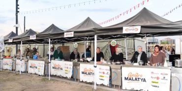 Malatya’da Ev Hanımları Yöresel Yemek Yarışmasında Maharetlerini Sergiledi