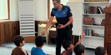 Polisten Kur’an Kursu Öğrencilerine Güvenlik Eğitimi