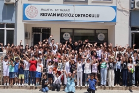 TÜGVA Malatya Yaz Okulları Binlerce Öğrenciyle Sürüyor