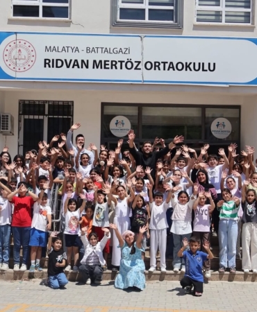 TÜGVA Malatya Yaz Okulları Binlerce Öğrenciyle Sürüyor