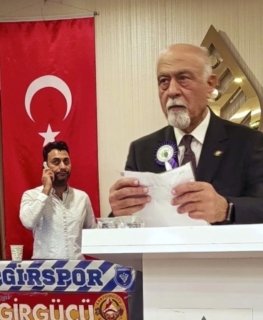 Arapgir’de Öğrenciler İçin “Bir Kalem Bir Defter” Kampanyası