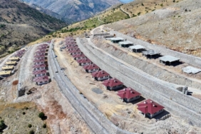 Başkan Geçit’ten Kadiruşağı Mahallesine Köprü Müjdesi!