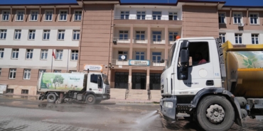 Battalgazi’de Okullara Eğitim Öncesi Temizlik