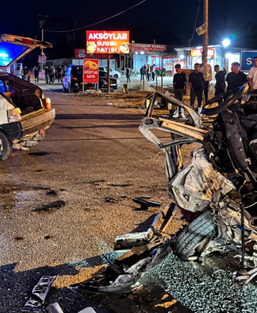 Otomobilin İkiye Ayrıldığı Kazadan Acı Haber
