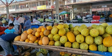 Yazın Tezgahta, Kışın Sofrada