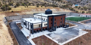 İkizce’de Cem Ve Kültür Evi İle Spor Tesisi Tamamlandı