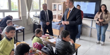 Kaymakam Sungur’dan Öğrencilere Sürpriz Ziyaret