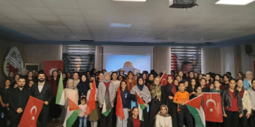 Kuluncak’ta Öğrenciler “Mescid-i Aksa ve Umut” Tiyatrosunda Buluştu