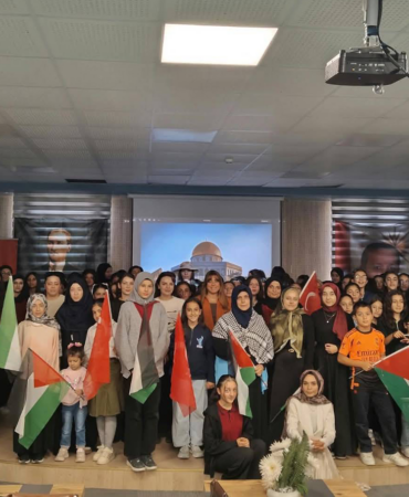 Kuluncak’ta Öğrenciler “Mescid-i Aksa ve Umut” Tiyatrosunda Buluştu