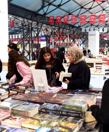 Malatya Kitap Fuarı’na 5 Günde 100 Bin Ziyaretçi