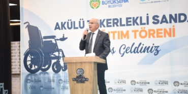 Malatya’da 80 Engelli Bireye Akülü Tekerlekli Sandalye Desteği