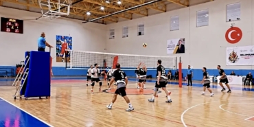 Malatya’da Kamu Kurumları Voleybol Turnuvasında Buluştu
