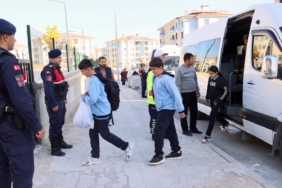 Malatya’da Okul Çevrelerine Sıkı Denetim: 704 Personel Görev Aldı