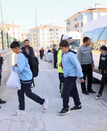 Malatya’da Okul Çevrelerine Sıkı Denetim: 704 Personel Görev Aldı