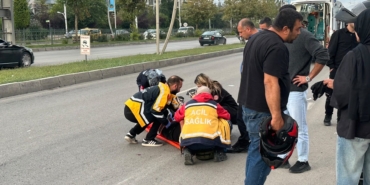 Malatya’da Otomobilin Çarptığı Motosiklet Sürücüsü Yaralandı