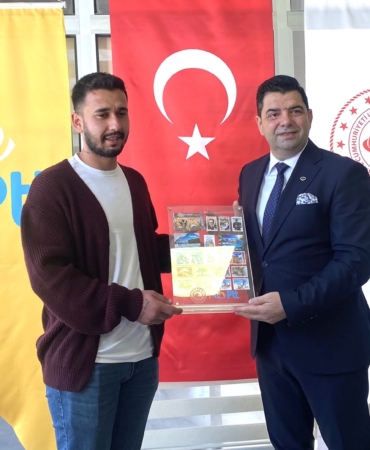 Malatya’da PTT’nin 186. Yılına Özel Kutlama: 186 Müşteriye Anlamlı Hediye