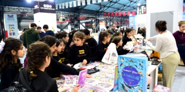 Malatyalı Yazarlar Kitap Fuarında Okurlarıyla Buluştu