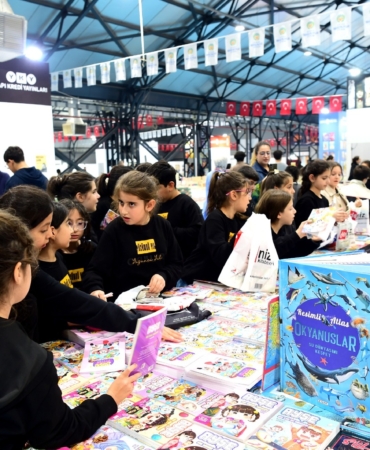 Malatyalı Yazarlar Kitap Fuarında Okurlarıyla Buluştu